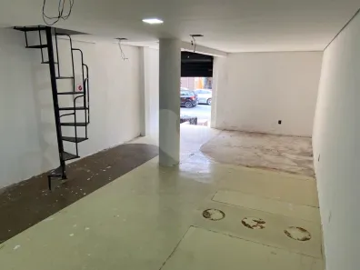 com 3 Quartos para alugar, 240m² no Mirandópolis, São Paulo