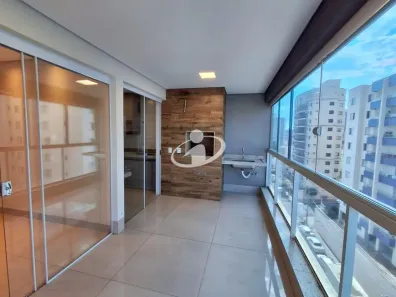 Apartamento com 3 Quartos para alugar, 110m² no Tabajaras, Uberlândia