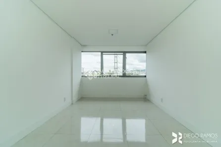 Sala Comercial à venda, 25m² no São Sebastião, Porto Alegre