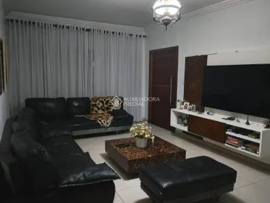 Casa com 3 Quartos à venda, 180m² no Vila Camilópolis, Santo André