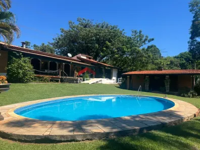 Fazenda/Sítio com 5 Quartos à venda, 668m² no Contendas, Valinhos