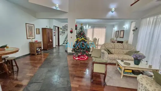 Sobrado com 4 Quartos à venda, 452m² no Jardim Alvorada, São José dos Campos