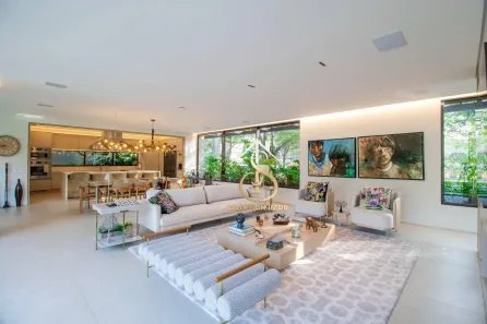 Casa com 3 Quartos à venda, 550m² no Jardim Guedala, São Paulo