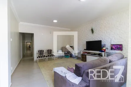 Casa com 3 Quartos à venda, 224m² no Bosque, Campinas