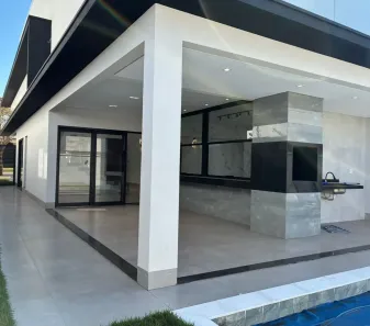 Casa de Condomínio com 3 Quartos à venda, 265m² no Granja Marileusa, Uberlândia