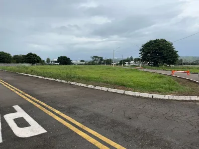 Lote/Terreno à venda, 1945m² no Jardim Santa Cecília, Anápolis
