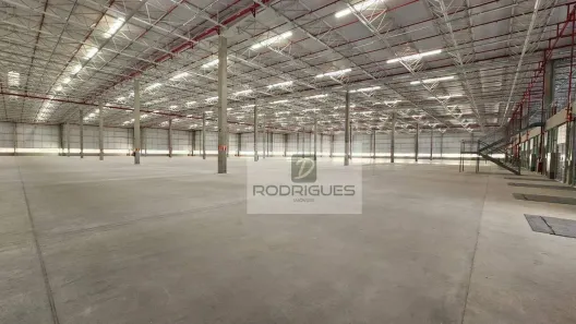 Galpão/Depósito/Armazém para alugar, 4100m² no Batistini, São Bernardo do Campo