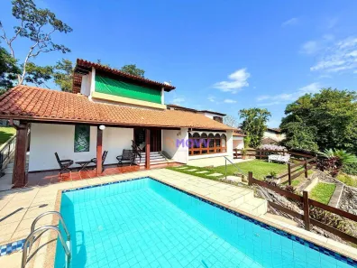 Casa de Condomínio com 3 Quartos à venda, 290m² no Santa Bárbara, Niterói
