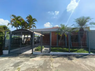 Casa com 3 Quartos para venda ou aluguel, 183m² no Liberdade, Itu