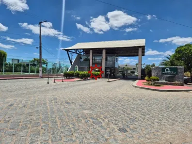 Casa com 4 Quartos à venda, 300m² no Universitário, Caruaru