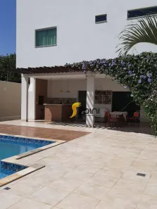 Casa com 3 Quartos para alugar, 347m² no Jardim Karaíba, Uberlândia