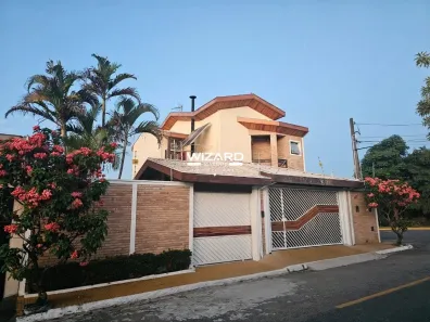 Casa com 4 Quartos à venda, 350m² no Loteamento Villa Branca, Jacareí