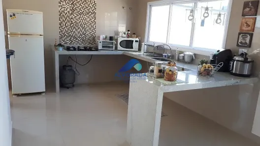 Sobrado com 3 Quartos à venda, 237m² no Jardim Califórnia, Jacareí