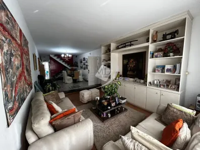 Sobrado com 3 Quartos à venda, 223m² no Olímpico, São Caetano do Sul
