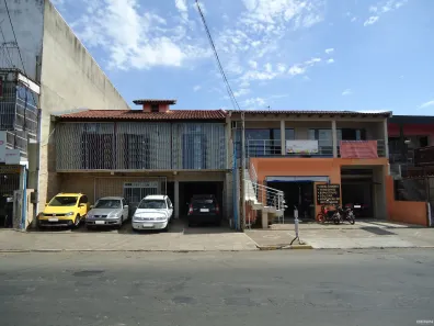 Sobrado com 3 Quartos à venda, 282m² no Estância Velha, Canoas