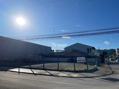 Lote/Terreno à venda, 597m² no Centro, Camboriú