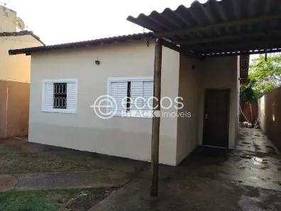 Casa com 3 Quartos à venda, 172m² no Jardim Brasília, Uberlândia