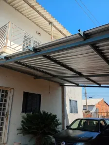 Sobrado com 2 Quartos para alugar, 70m² no Osmar Cabral, Cuiabá