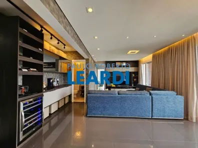 Apartamento com 3 Quartos à venda, 134m² no Vila Anastácio, São Paulo