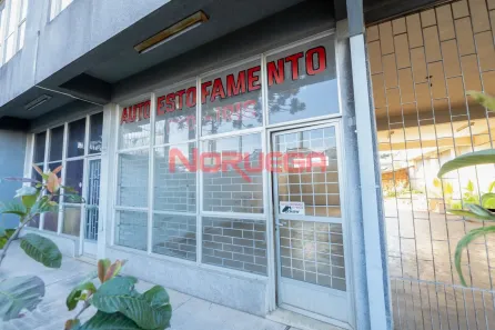 Ponto Comercial para alugar, 61m² no Bacacheri, Curitiba