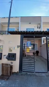 Casa com 2 Quartos à venda, 72m² no Santa Regina, Camboriú
