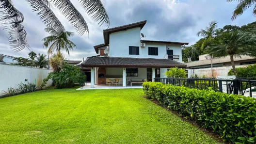 Casa com 5 Quartos à venda, 390m² no Balneário Praia do Pernambuco, Guarujá