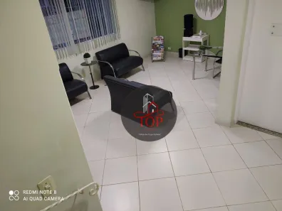 Sobrado com 3 Quartos à venda, 177m² no Vila Assunção, Santo André