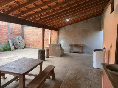 Casa com 2 Quartos à venda, 95m² no Beija-Flor, Uberaba
