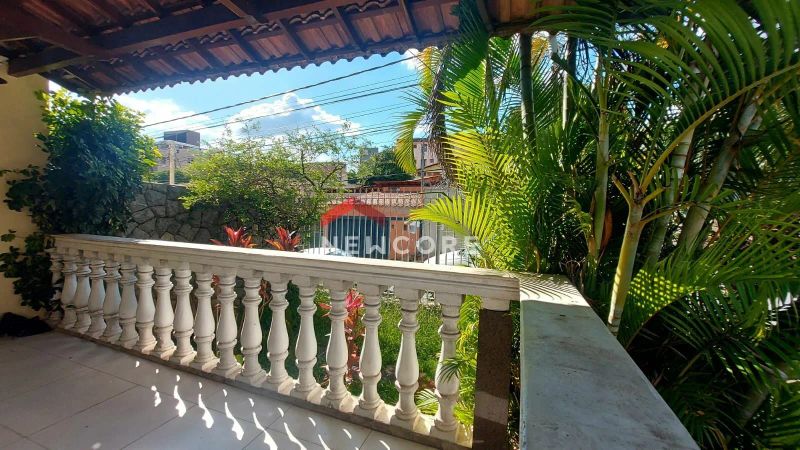 Casa com 4 quartos — Salgado Filho, Belo Horizonte