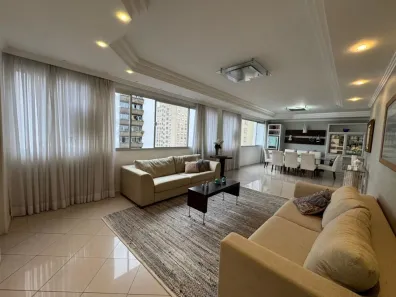 Apartamento com 4 Quartos à venda, 218m² no Centro, Florianópolis