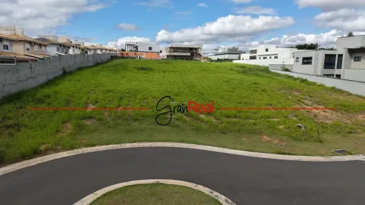 Lote/Terreno à venda, 677m² no Parque Villa dos Pinheiros, Indaiatuba
