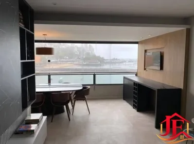 Apartamento com 2 Quartos para alugar, 111m² no Comércio, Salvador