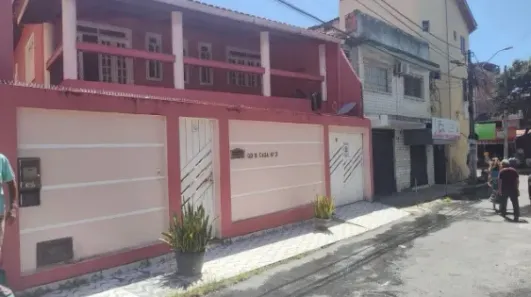 Casa com 4 Quartos à venda, 220m² no Centro, Lauro de Freitas