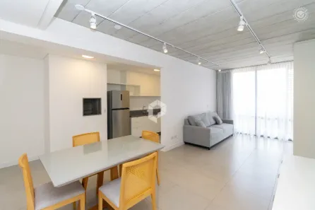 Apartamento com 2 Quartos para alugar, 69m² no Batel, Curitiba