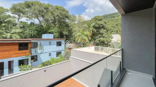 Casa com 3 Quartos à venda, 180m² no Lagoa da Conceição, Florianópolis