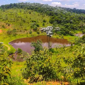 Lote/Terreno à venda, 600m² no Centro, Igaratá