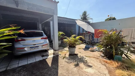 Casa com 2 Quartos à venda, 300m² no Parque 10 de Novembro, Manaus