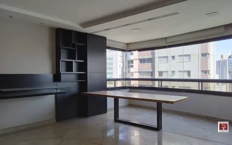 Apartamento com 4 Quartos para alugar, 220m² no Funcionários, Belo Horizonte