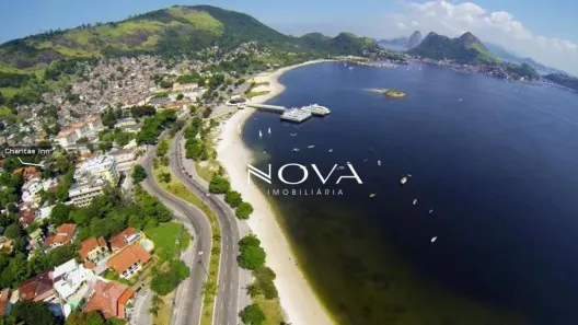Casa com 8 Quartos à venda, 268m² no São Francisco, Niterói