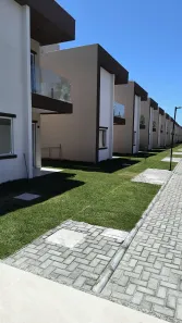 Casa de Condomínio com 4 Quartos para venda ou aluguel, 130m² no Buraquinho, Lauro de Freitas