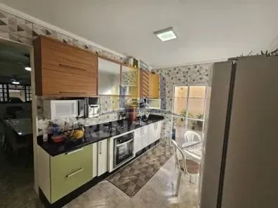 Casa com 2 Quartos à venda, 147m² no Conjunto Residencial Nova Bertioga, Mogi das Cruzes