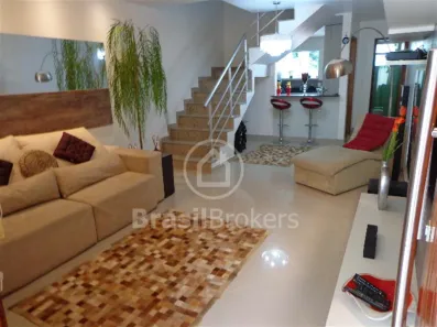 Casa de Condomínio com 3 Quartos à venda, 220m² no Jacarepaguá, Rio de Janeiro