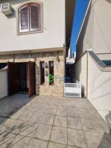 Sobrado com 2 Quartos para alugar, 207m² no Parque São Domingos, São Paulo