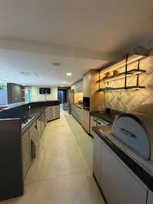 Casa de Condomínio com 5 Quartos para alugar, 680m² no Barra da Tijuca, Rio de Janeiro