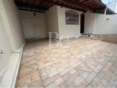 Casa com 3 Quartos à venda, 141m² no Castelo, Belo Horizonte