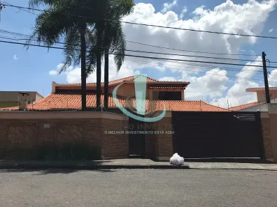 Casa com 3 Quartos à venda, 325m² no Vila Ferroviária, Araraquara