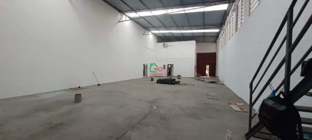 Galpão/Depósito/Armazém para alugar, 378m² no João XXIII, Vinhedo