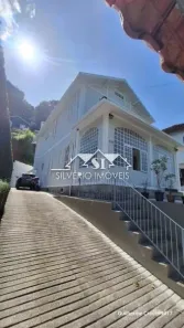 Casa com 4 Quartos para alugar, 201m² no Centro, Petrópolis