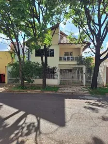 Sobrado com 3 Quartos à venda, 292m² no Centro, Campo Grande