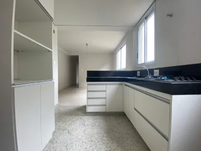 Apartamento com 2 Quartos para alugar, 60m² no Cabral, Contagem